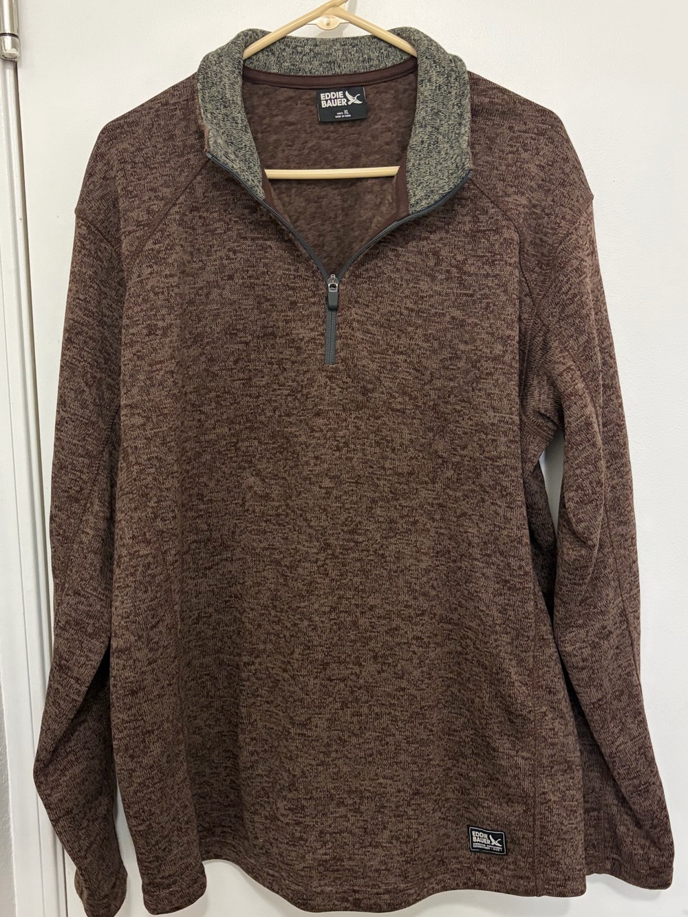 Eddie Bauer Men's Brown Heather Quarter-Zip Pullover with Gray Collar